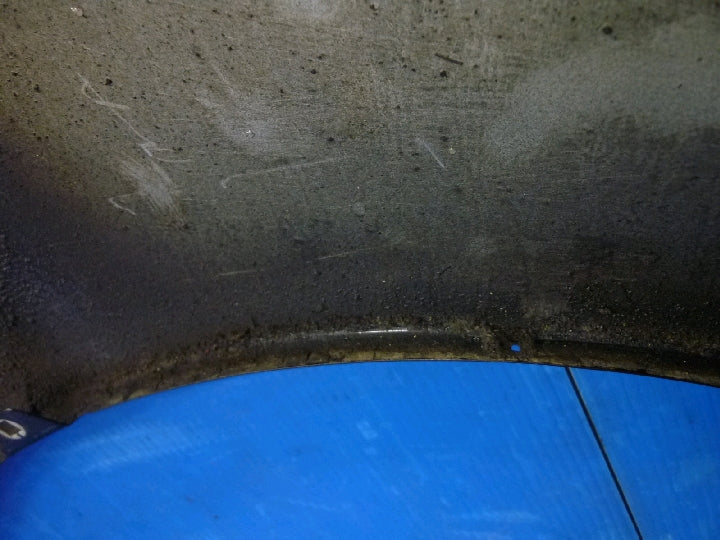 フォルクスワーゲン/ヴェント/1HAGG/左フェンダー