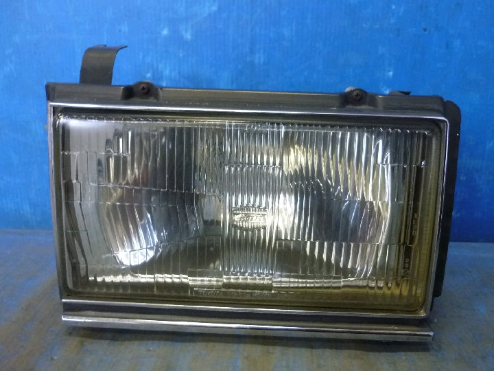 レンズ品番 KOITO 30-68R