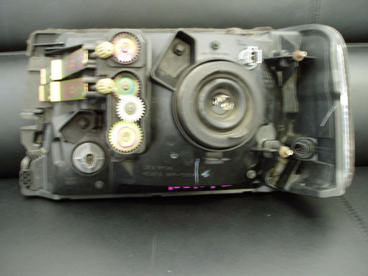 三菱/ミニキャブ/U6系/後期右ライト