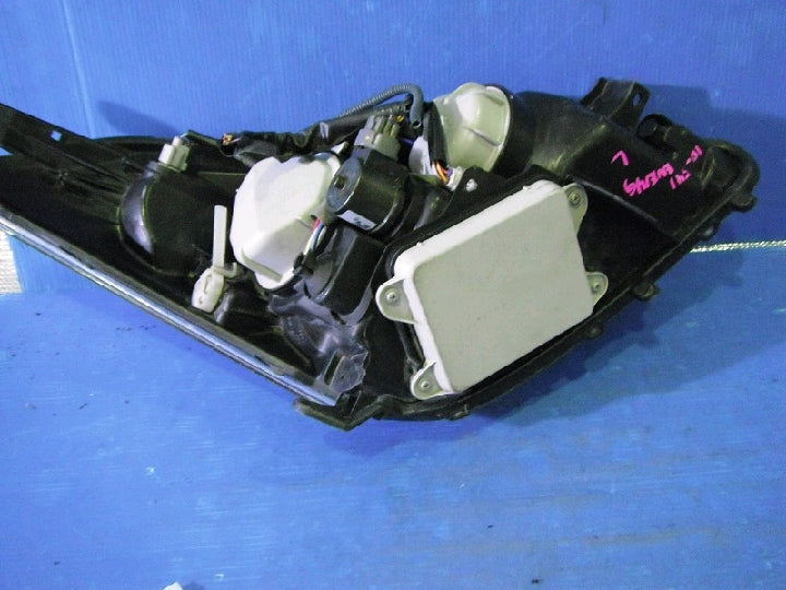 トヨタ/ウィッシュ/ZNE14G/左ライト/HID