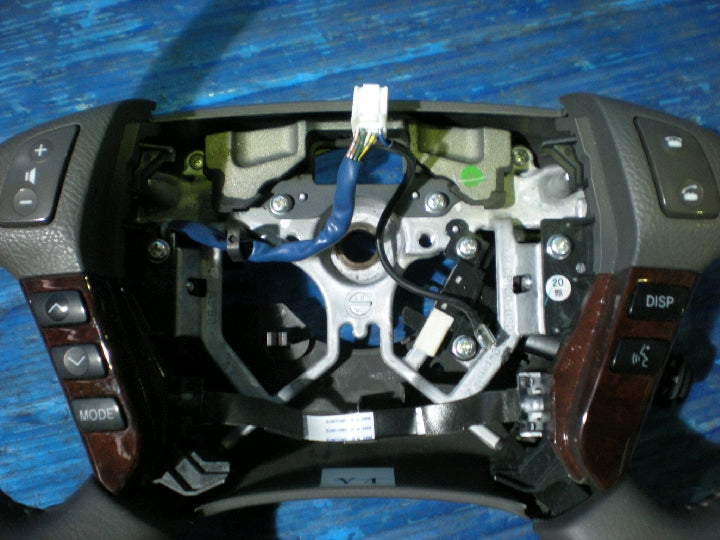 トヨタ/クラウン/18系/後期/ロイヤルサルーン/ステアリング