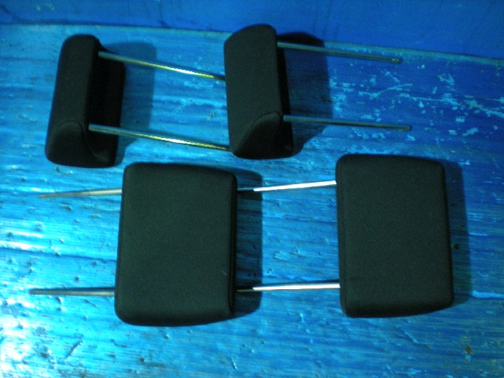 スズキ/アルトラパン/HE21/ヘッドレスト1台分