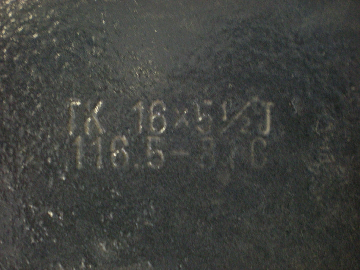 鉄ホイール/5穴/16インチ/チューブレス用