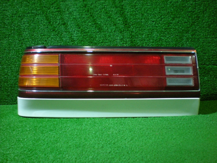 レンズ品番:KOITO32-68