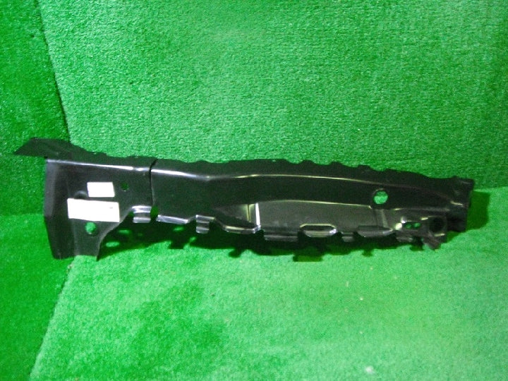 純正品番 77645-8H300