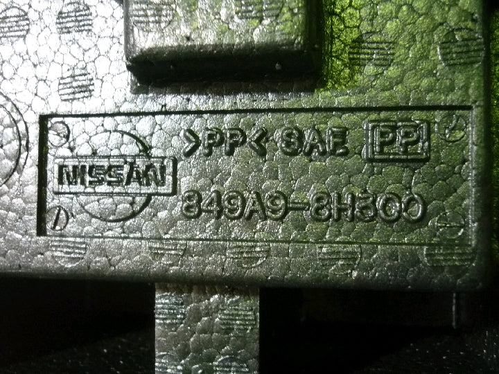 日産/エクストレイル/T30/ラゲージフロアスペーサー/左側