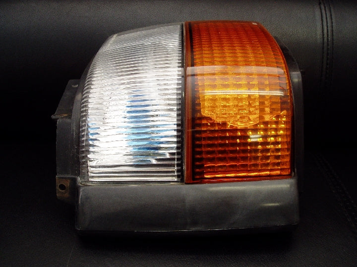 日産UD/CK620BNT/左クリアランスランプ