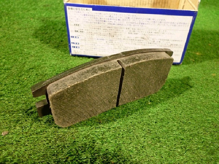 三菱/パジェロ/V24V/V34V/リアブレーキパット/新品