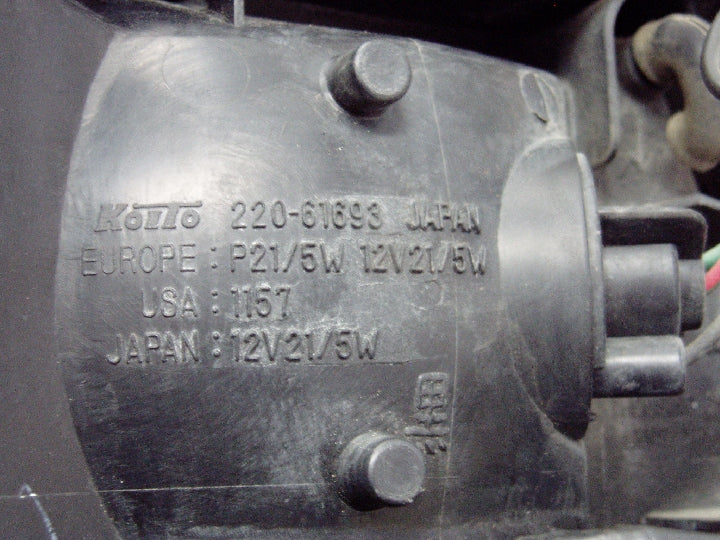 マツダ/ユーノス800/TA系/右テールランプ