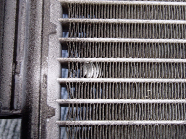 内側フィン折れです