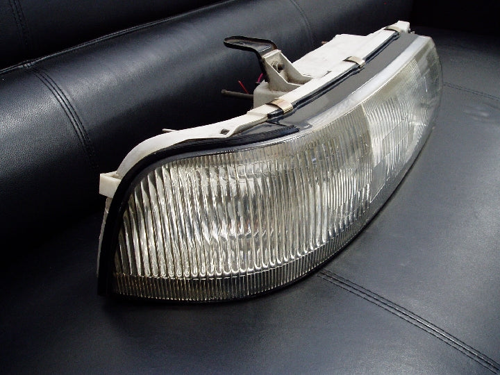 日産/ローレル/SC34/右ヘッドランプ