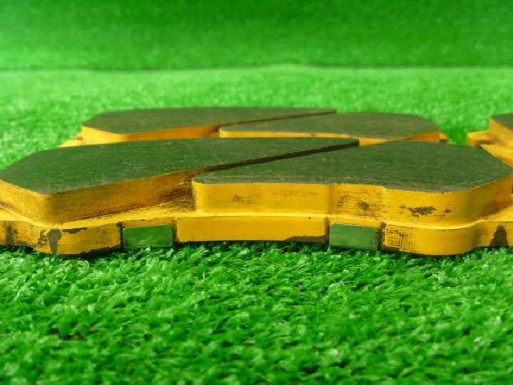 イスズ/UGS25DW/ビークロス/GANLOCK/社外/ブレーキパッド