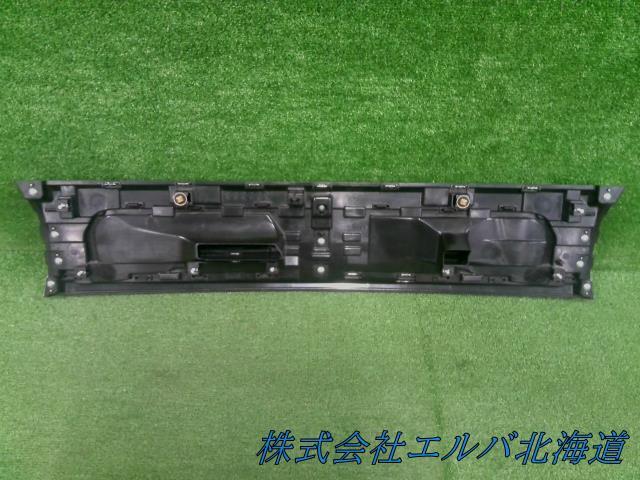 スズキ/スペーシア/純正/ラジエターグリル