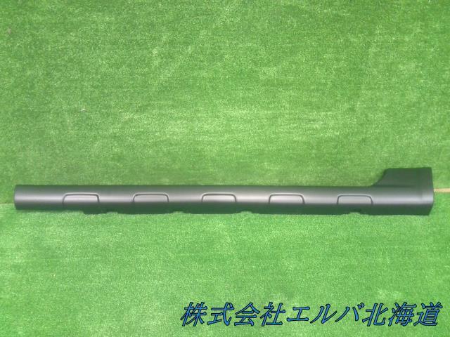 スズキ・ジムニー・JB64W・左サイドアンダーガーニッシュ・黒無塗装・素地