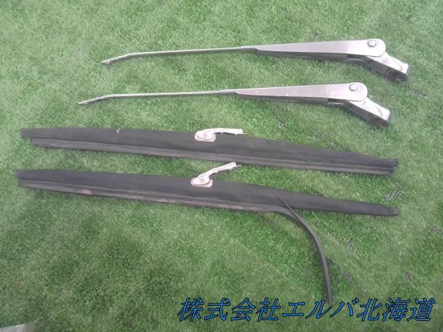 トヨタ・クラウン・RS41・旧車・ワイパーアーム・左右セット・同一形状品