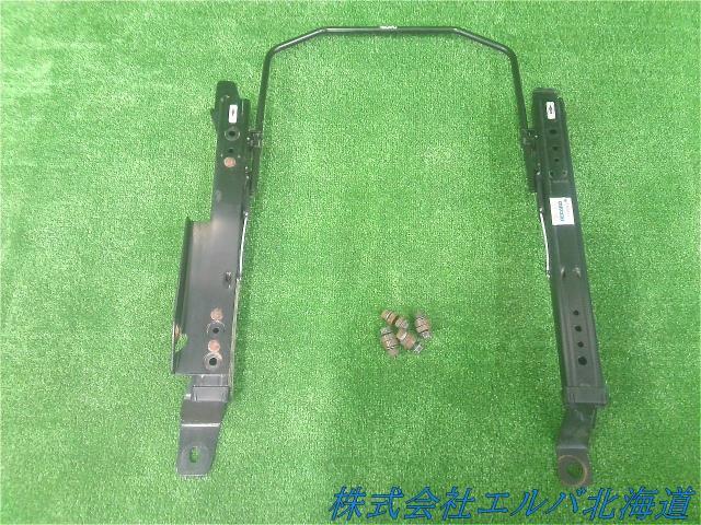 三菱・ランサー・CZ4A・レカロ・シートレール・ベースフレーム・ランサー・ギャラン用・運転席側