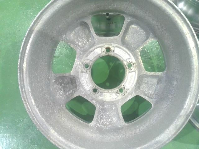 16×5.5J+22・5穴 PCD139.7/ジムニー・純正/アルミホイール 4本セット