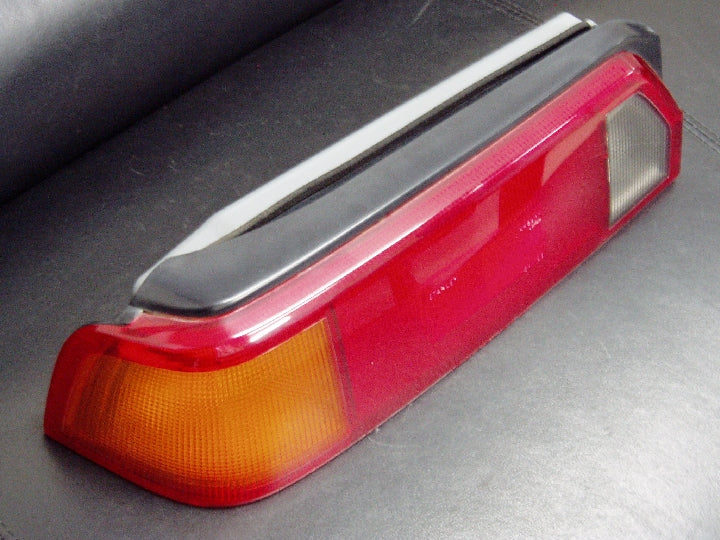 ホンダ/シティ/GA2/左テールランプ