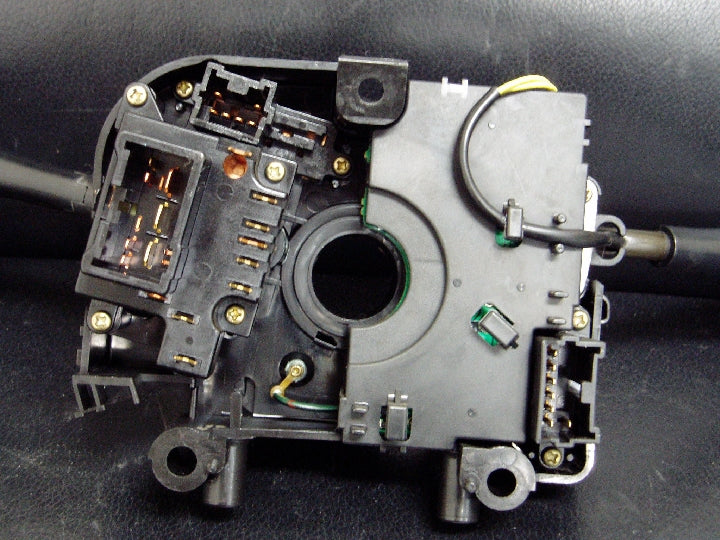 三菱/ミラージュ/CD7A/コンビネーションスイッチ