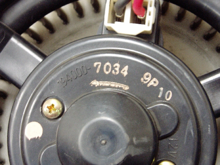 トヨタ/クラウン/JZS141/ヒーターブロアモーター