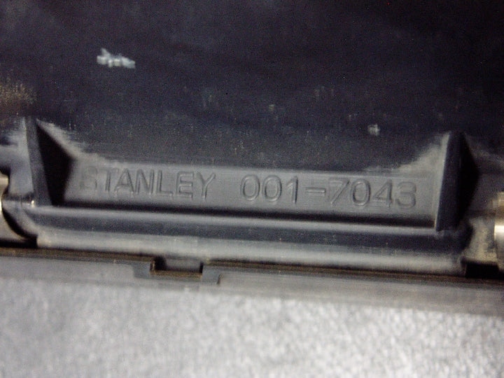 三菱/ミニカ/H22A/右ヘッドランプ