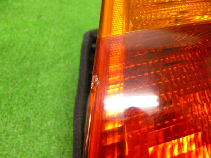 GF-AL19/BMW/318i/純正/右テールランプ