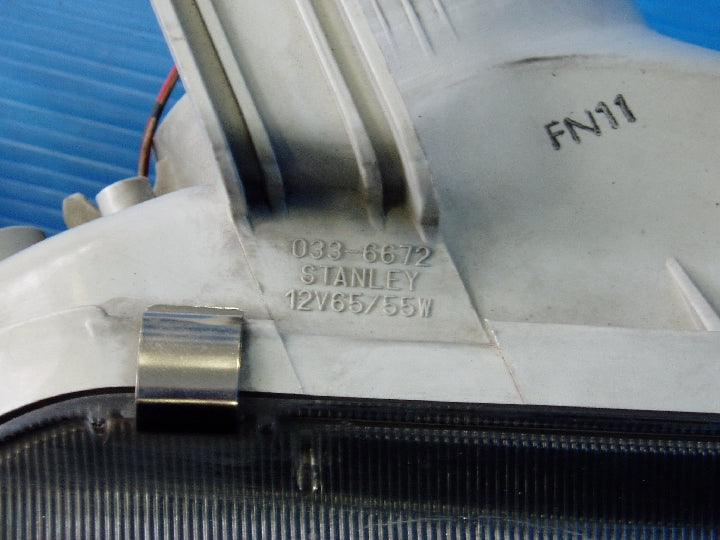 いすゞ/ジェミニ/MJ3/右ヘッドランプ