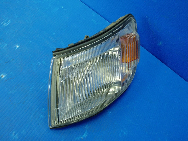 三菱/シャリオ/N48W/左クリアランスランプ