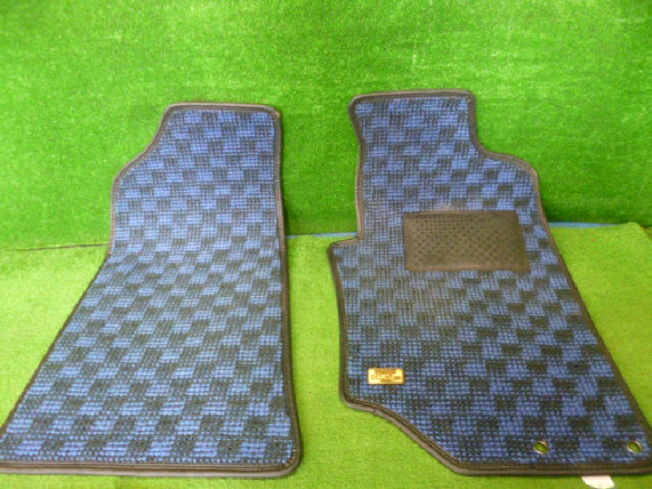 ホンダ/RN4/ストリーム用/社外/KARO製/フロアマット/1台分