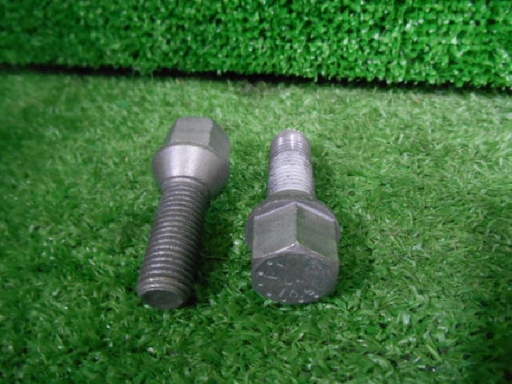 汎用/ホイールボルト/9本バラ売り