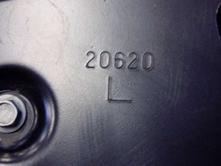 スバル/レガシィ/BD5/左フォグランプ