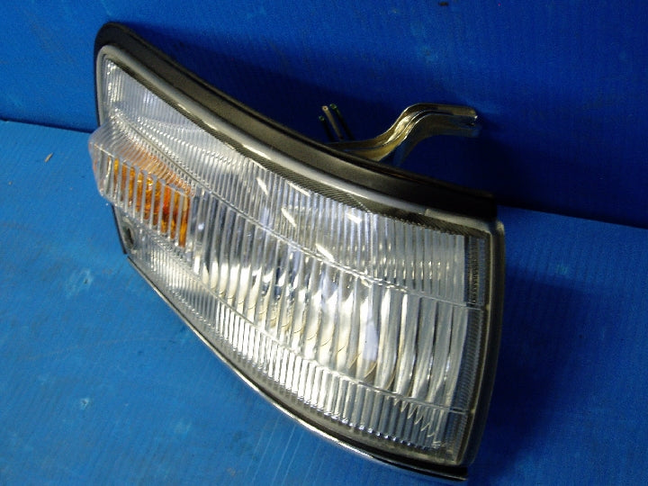 トヨタ/スプリンターカリブ/AE95G/右クリアランスランプ