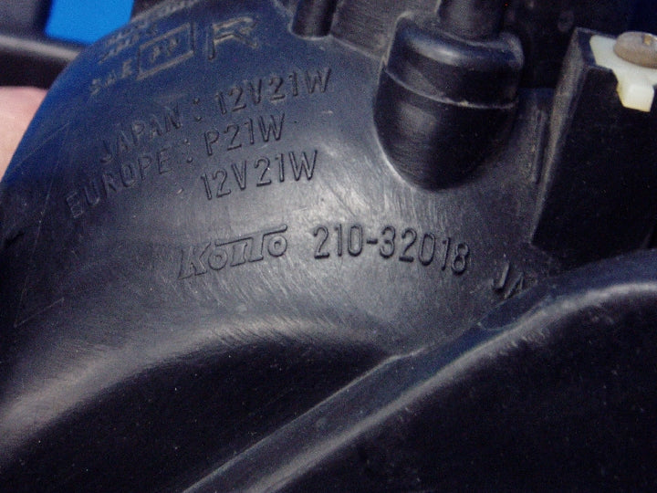 スズキ/カルタスクレセント/GC21W/右クリアランスランプ