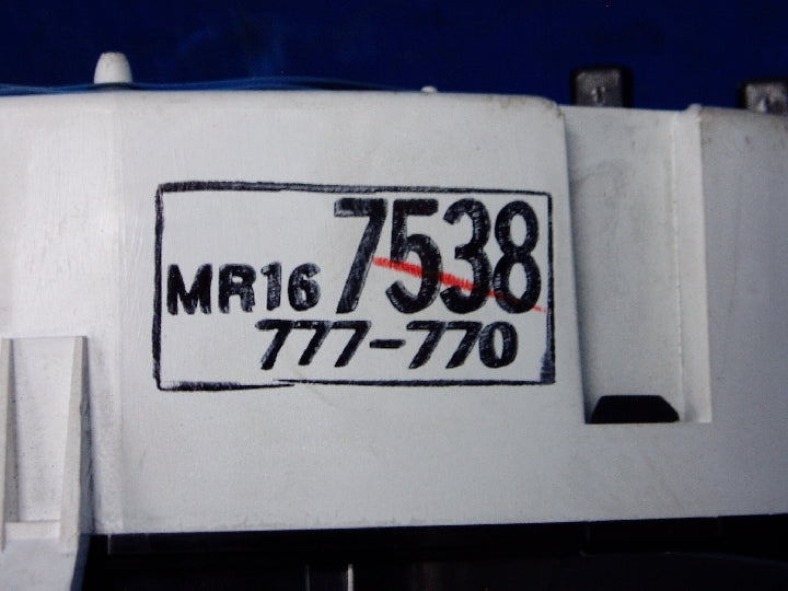 三菱/ミラージュ/CC3A/スピードメーター