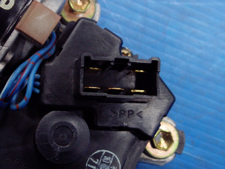 ホンダ/ライフ/JB2/フロントワイパーモーター