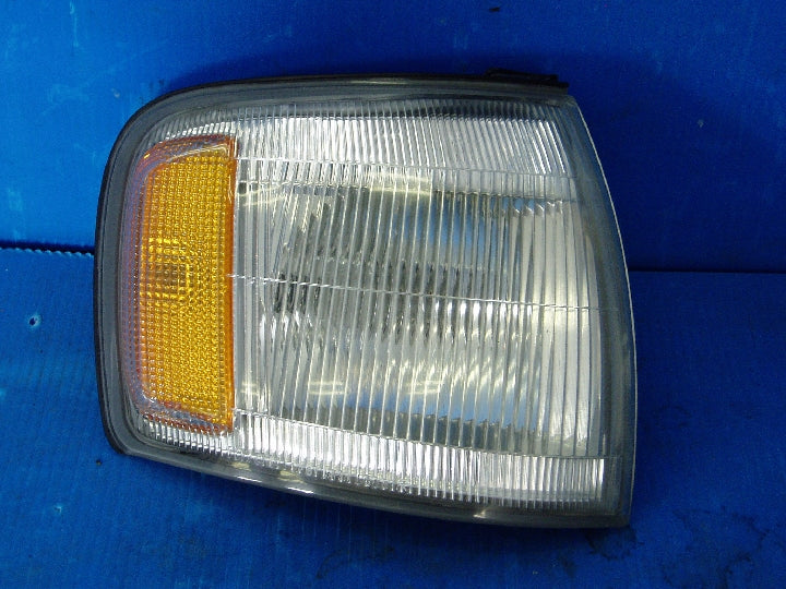 純正品番 81610-30320