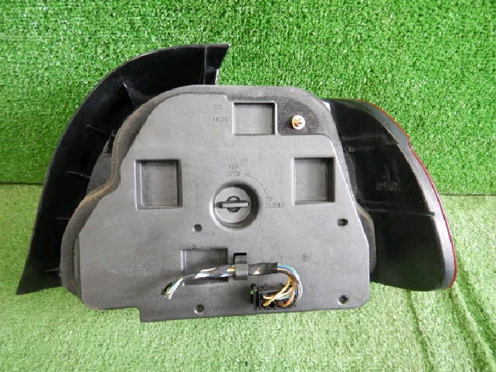 BMW/5シリーズ/セダン/純正/左テールランプ