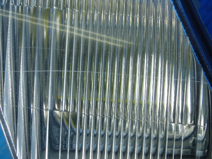 線キズ有ります