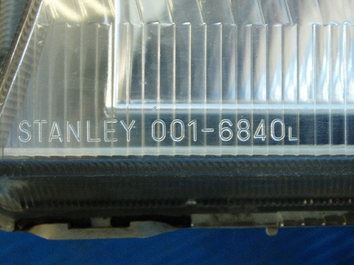 マツダ/ボンゴフレンディ/SGLR/左ヘッドランプ