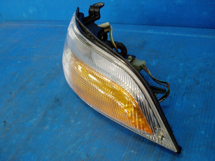 トヨタ/カリーナ/ST170/左クリアランスランプ