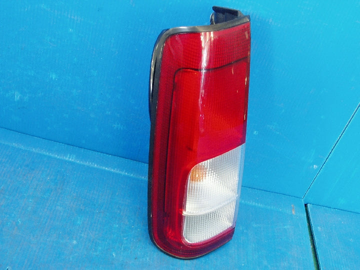 マツダ/ラピュタ/HP11S/左テールランプ