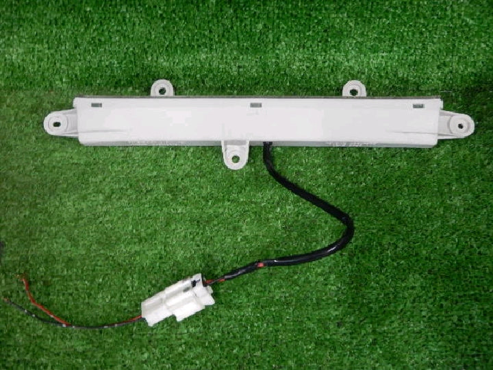 ニッサン/QNG10/ブルーバード・シルフィ/純正/ハイマウントストップランプ