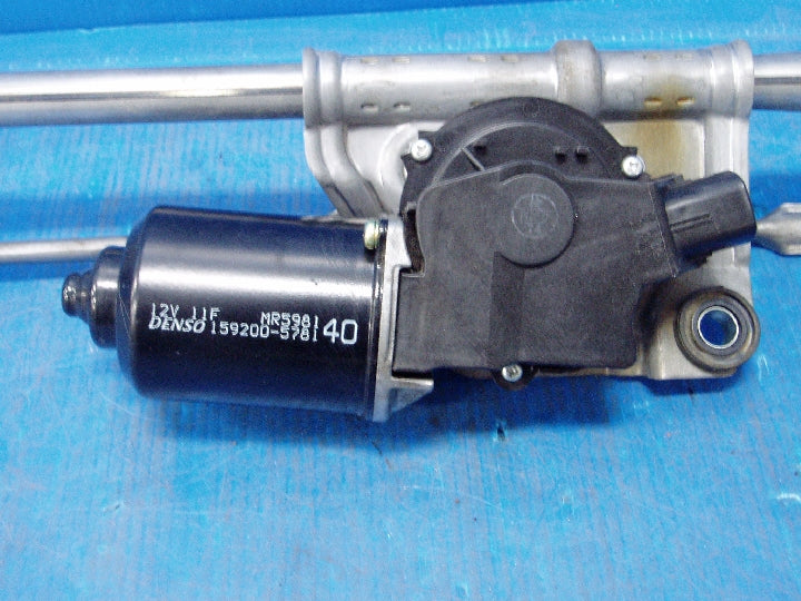 純正品番 MR598140