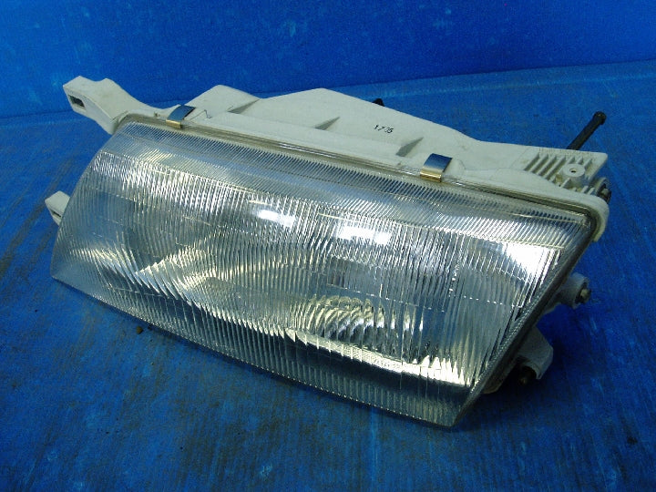 日産/ルキノ/FB14/左ヘッドランプ
