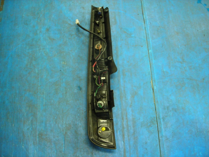 ダイハツ/ムーヴ/L900S/右テールランプ