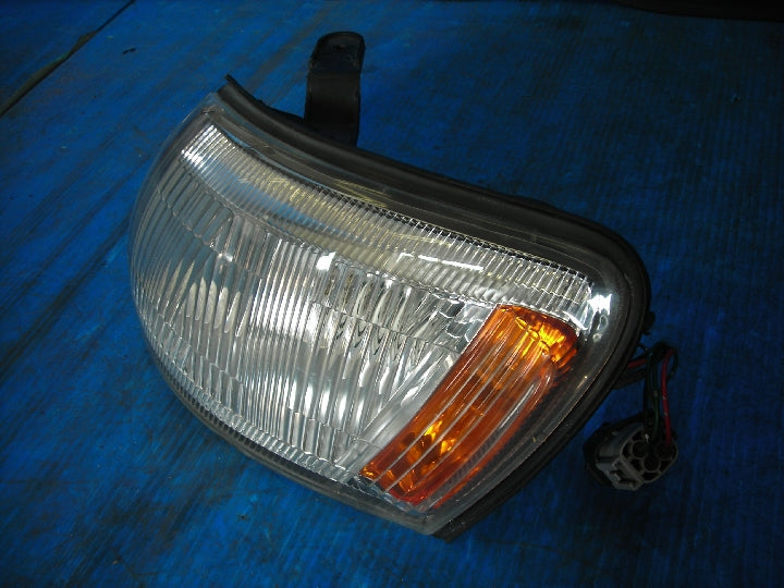 トヨタ/コロナ/CT195/左クリアランスランプ