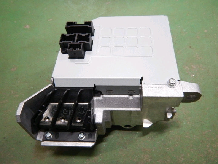 日産/T31/エクストレイル/純正/エンジンコントロールユニット