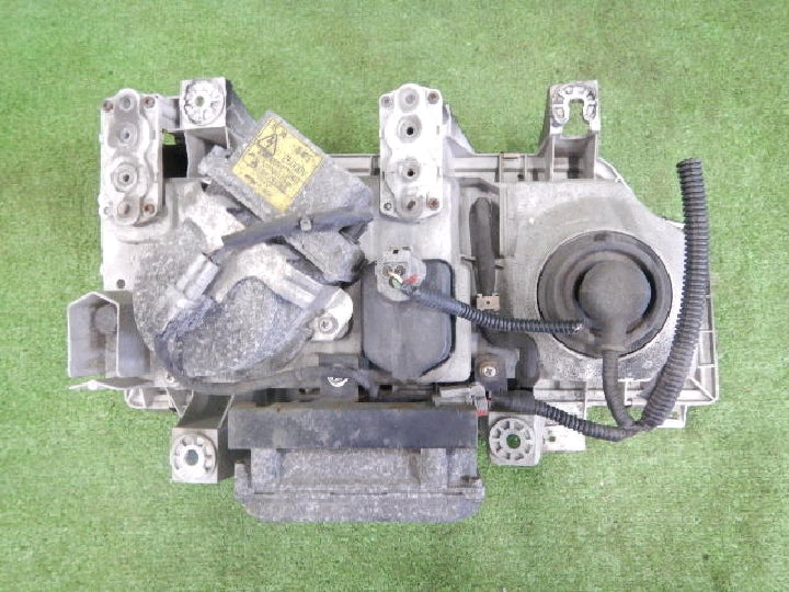 日産UD/ビッグサム/純正/左ヘッドライト/HIDタイプ