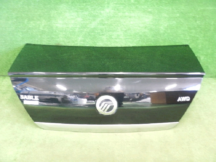 車体番号1MEHM43W48G622388