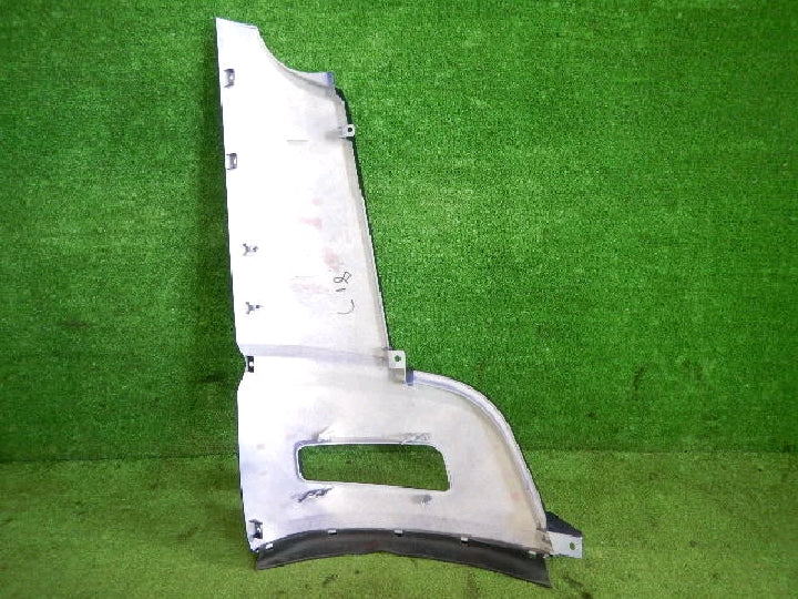 三菱ふそう/スーパーグレート/純正/左コーナーパネル